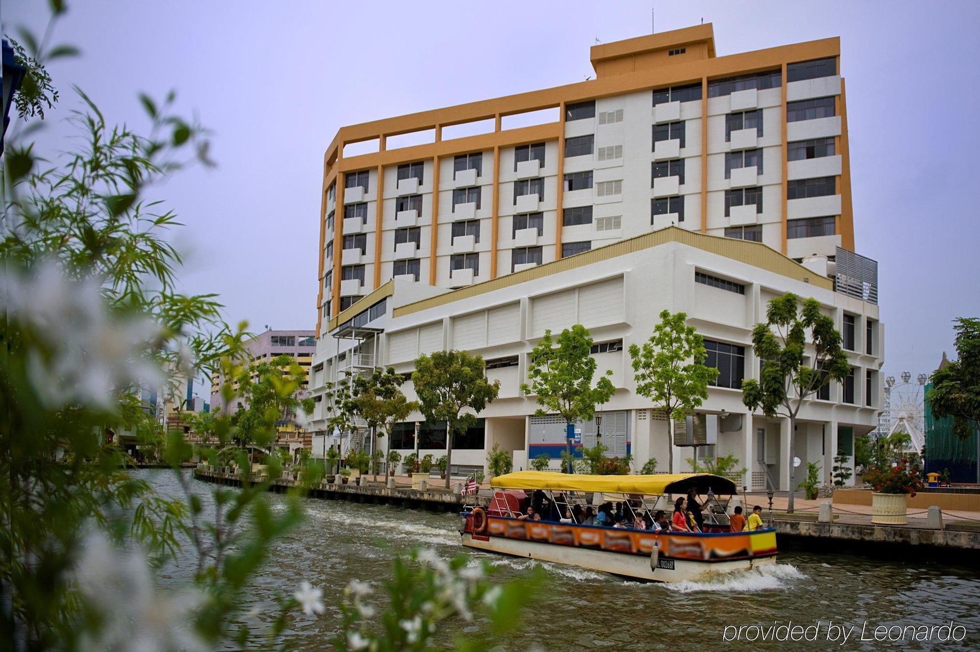 ملقا Wana Riverside Hotel المظهر الخارجي الصورة
